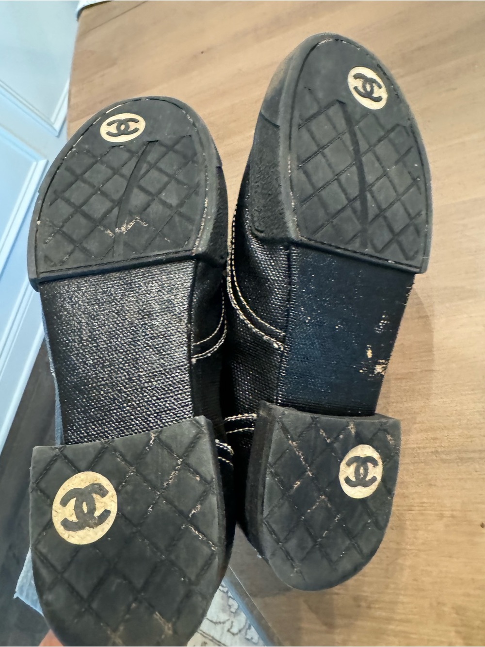 CHANEL Black and White Canvas Low-Top Sneakers - Picture 6 of 6